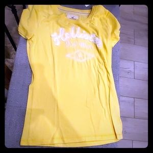 Hollister Tee